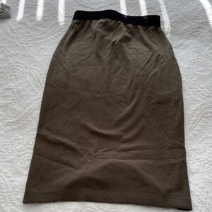 Elegant Women's Skirt